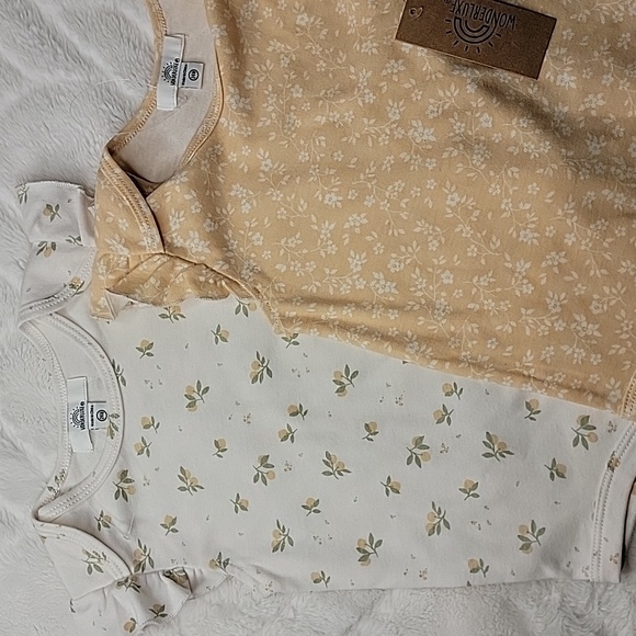 🆕️Wonderluxe Onsies - Picture 2 of 5